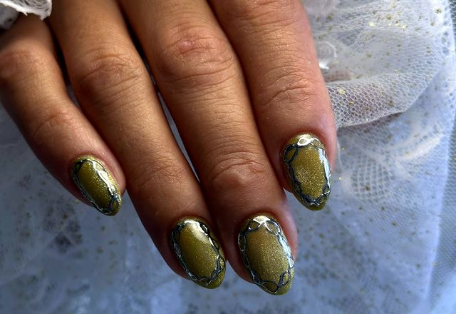 Uñas esculpidas